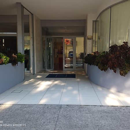 Hotel Firenze Bibione Exteriör bild