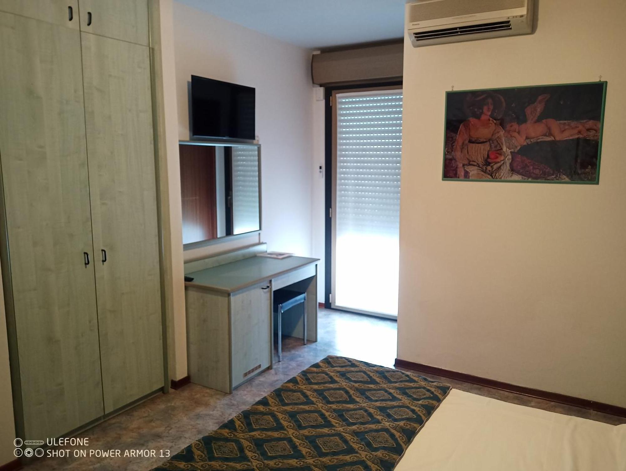 Hotel Firenze Bibione Exteriör bild