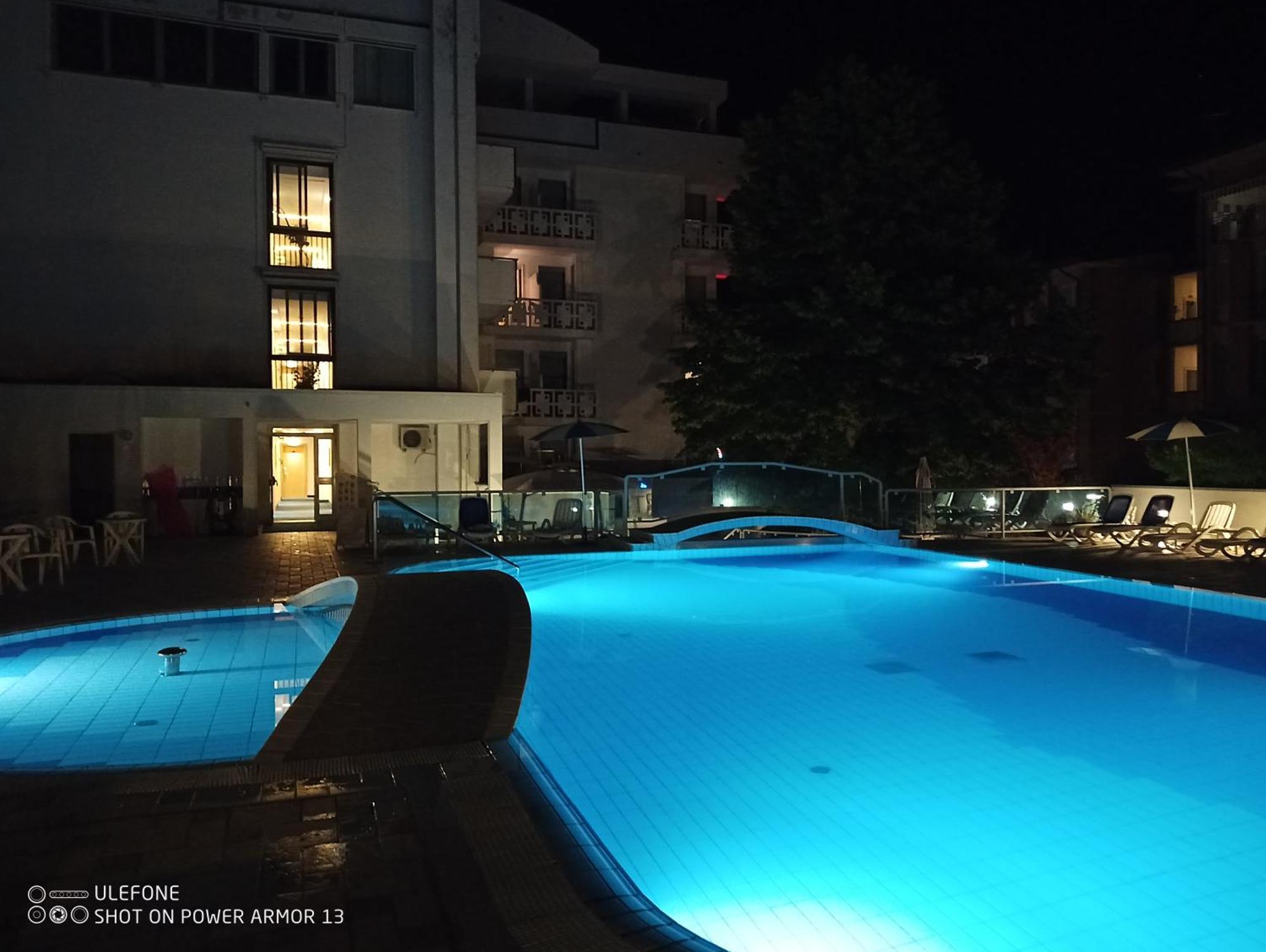 Hotel Firenze Bibione Exteriör bild