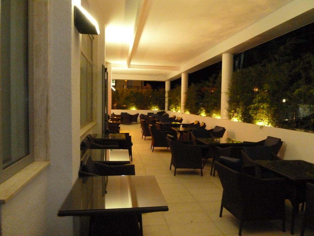 Hotel Firenze Bibione Exteriör bild